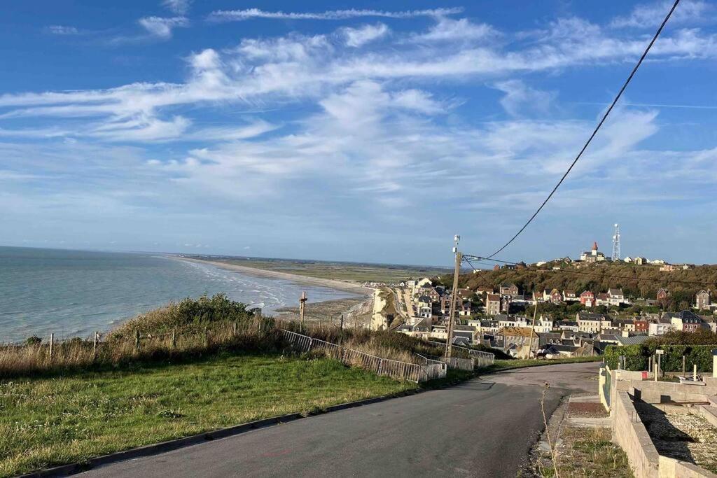 Grand Triplex Vue Mer Centre Du Village Ault Bagian luar foto